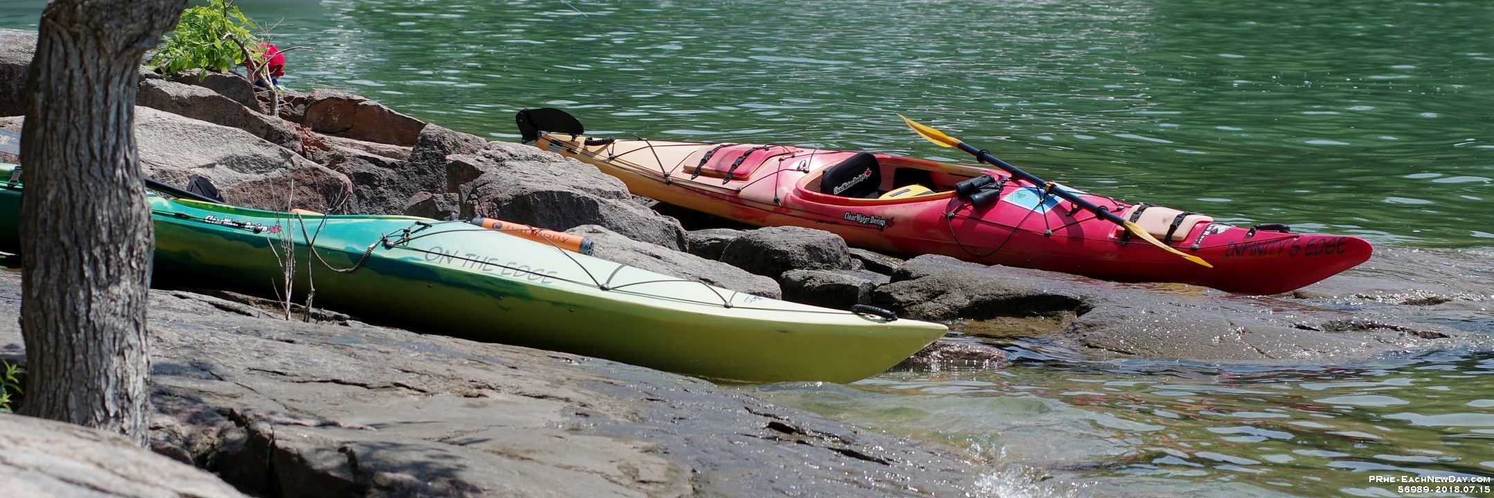 56989CrLeSh - Kayaking from Gananoque to Thwartway Island, and back